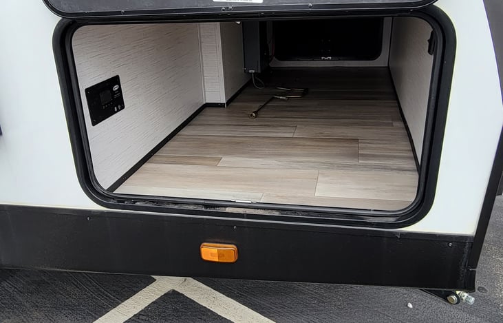 Full pass through storage!