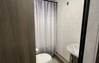 Great Family Getaway w/ Bunks.  Sleep 8.