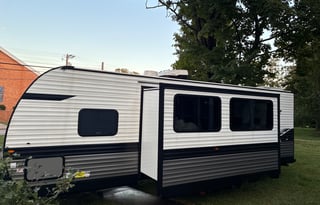 "Sasquatch" 2024 Jayco Jay Flight SLX 261BHS