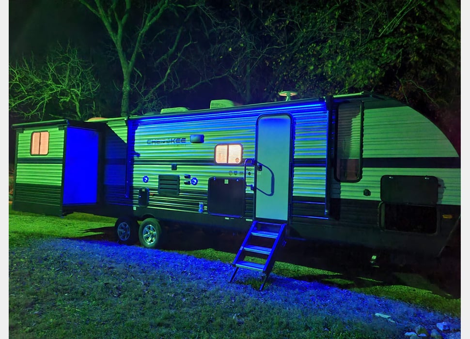 Travel Trailer rentals in Ozark
