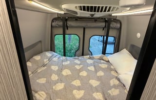 "Vando" - Ultimate Montana Off Grid Adventure Van