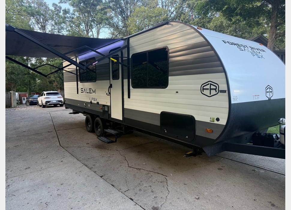 Travel Trailer rentals in Hope
