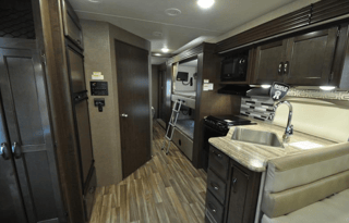 2017 Thor Motor Coach ACE 30.2