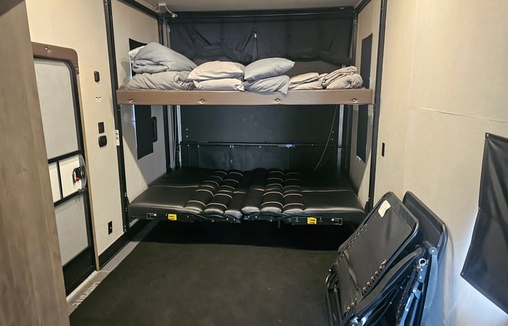 Garage/bunkhouse, beds down