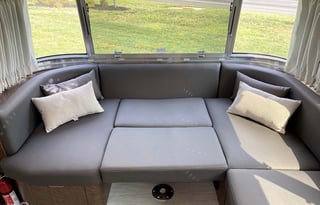 Glamping in the DMV-'22 Airstream Globetrotter