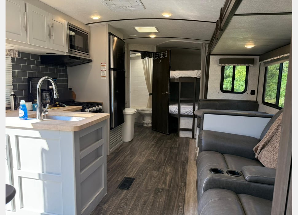 Travel Trailer rentals in Cedar Creek