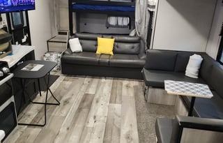 2022 Connect KZ  C281BHSE