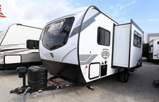 2022 Coleman Rubicon Super Light Travel Trailer!