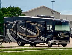 Thor Motor Coach Outlaw 37RB