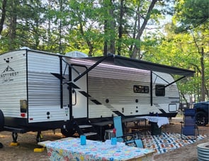 EAST TO WEST Della Terra 261RB