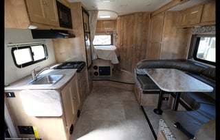 2020 Coachmen RV Leprechaun 220XG Ford 350