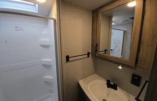 Spacious 5th Wheel | Family Adventures Await!