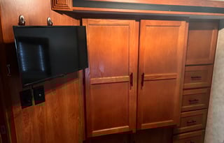 Family & Pet friendly Bunkhouse Motorhome