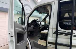 Luxury Mercedes Camper Van | Sleeps 4 | Generator