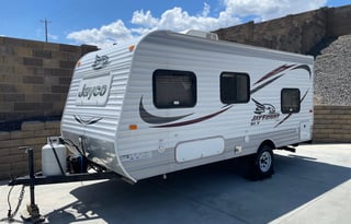 Cozy Kid and Pet Friendly Camper