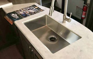 2019 Dutchman Voltage 3605