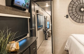 Newly Listed - 2023 Jayco North Point 377RLBH