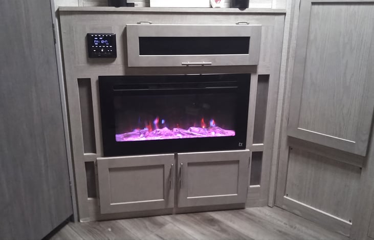 6 function electric fireplace.