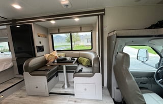 2026 27ft Coachmen 23FS - Sleeps 6