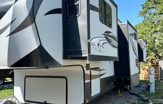 2015 Keystone RV Avalanche 380FL