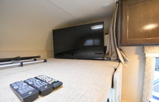 Sugarbear Express 2 - Bunkhouse