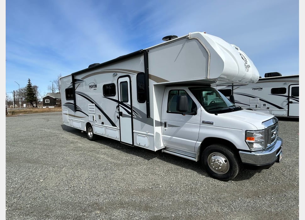 Class C Motor Home rentals in Anchorage