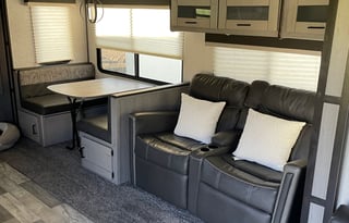 2020 Heartland Mallard 301