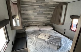 2021 CrossRoads RV Zinger Lite ZR280BH