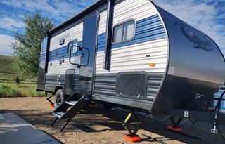 Ideal Colorado Camping in this Spacious Bunkhouse!