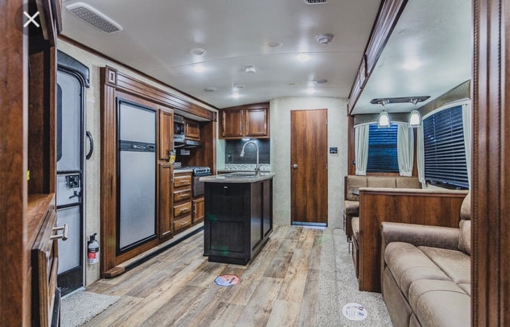 Full view with both slides out