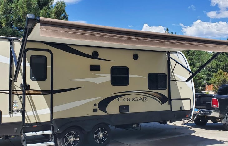 2018 Cougar Half-Ton Series 22RBS | RVshare