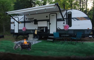 BIG Floorplan - Sleeps 4 Adults 6+ Kids