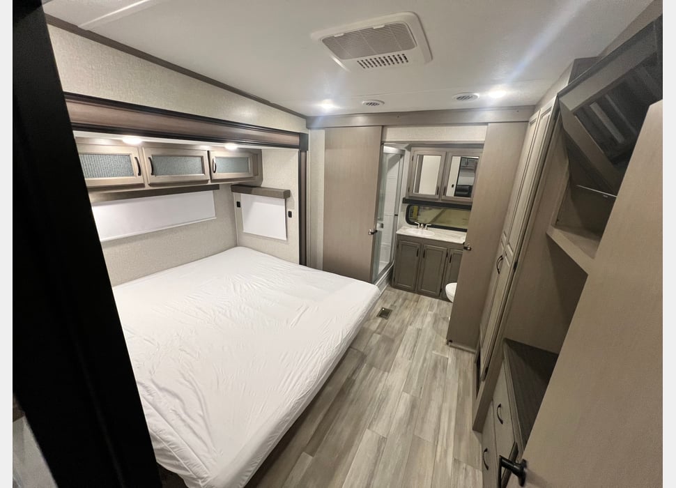 Fifth Wheel rentals in Concord