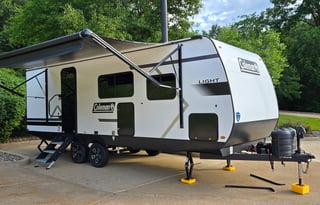 2025 Coleman Light - Perfect Size & Family Layout!