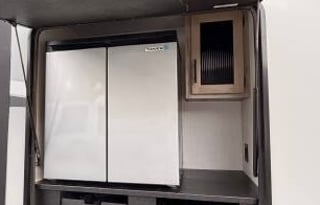 Luxury RV | Sleeps 10 | Bunkhouse & King Suite