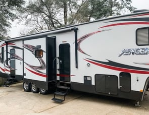 Forest River RV Vengeance 377V
