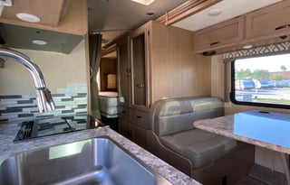2019 Thor Motor Coach Four Winds 24F