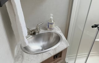 Minimalist Winnie Minnie by the River