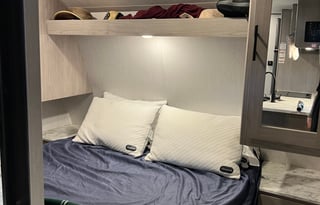 2022 Dutchmen RV Coleman Lantern Series 295QB