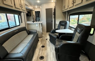 2023 Forest River RV Shockwave 29KSGDX