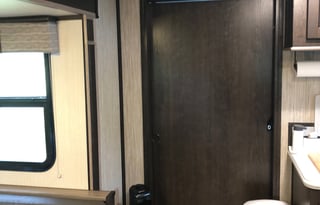 2019 Cruiser Fun Finder XTREME LITE 27BH