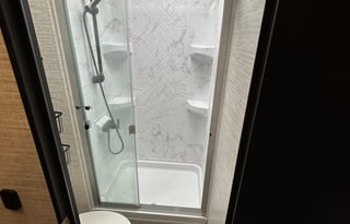 2024 Fully Loaded Pet Friendly RV Rental!