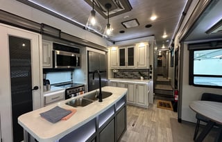 2021 Keystone RV Montana 3812MS