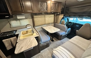 KRN Enterprises Class C Family RV Rental
