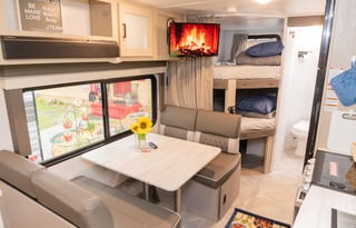 Luxury Towable Bunkhouse Sleeps 8 Fully Stocked