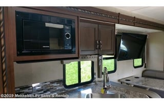 Fully Stocked with all the amenities!