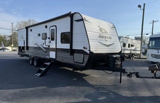 Big Boy Toys & RV Rentals Jayco 284BHS