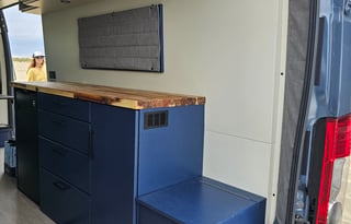 De Van XL - Most Spacious Build! 22 Promaster 3500