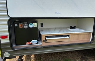 2023 Prime Time RV Avenger 26BK
