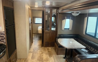 2017 Gulf Stream RV Conquest 30FRK